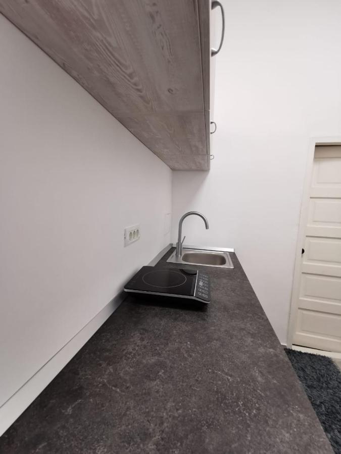 Silent Downtown Apartment Αράντ Εξωτερικό φωτογραφία