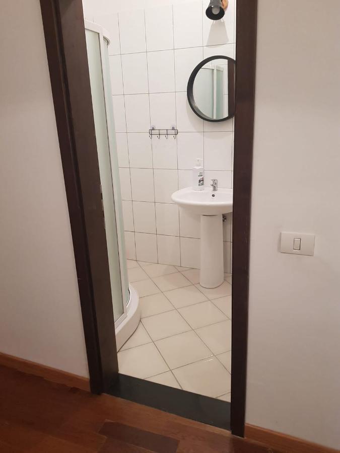 Silent Downtown Apartment Αράντ Εξωτερικό φωτογραφία
